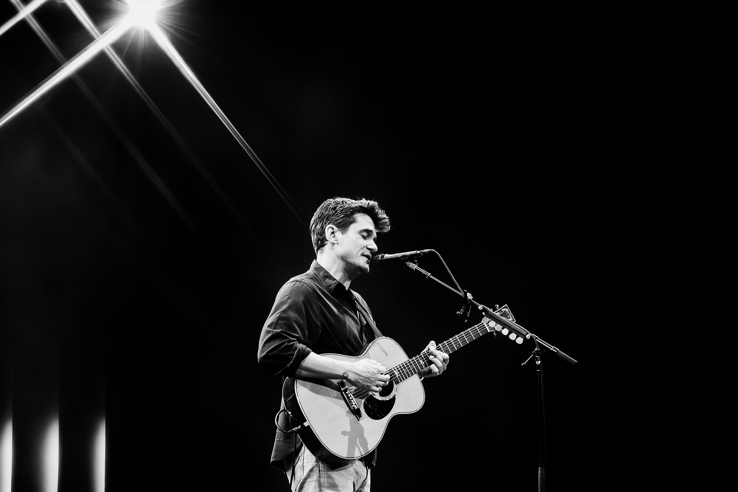 John Mayer performs In Your Atmosphere on acoustic guitar in Phoenix, Arizona.